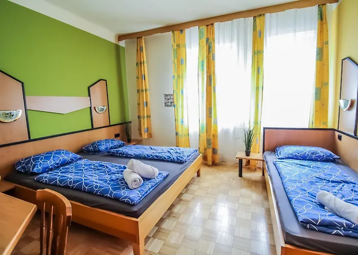 בית אירוח Cozy - U3 Hutteldorferstrasse