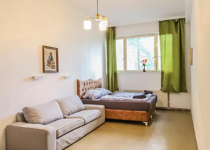 Cozy - U3 Hutteldorferstrasse