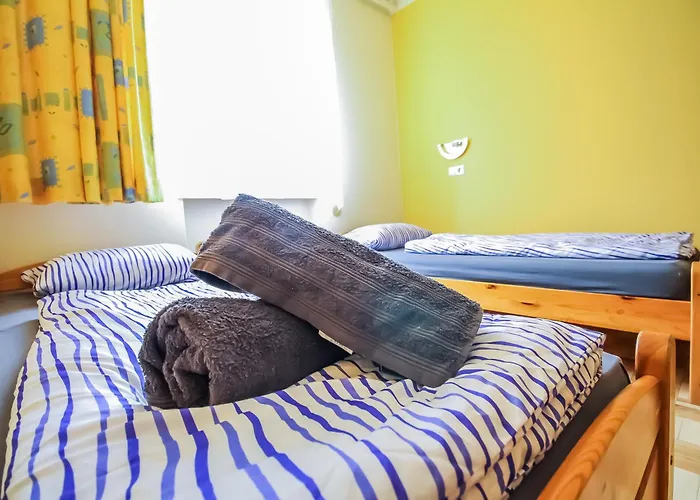 בית אירוח Cozy - U3 Hutteldorferstrasse וינה