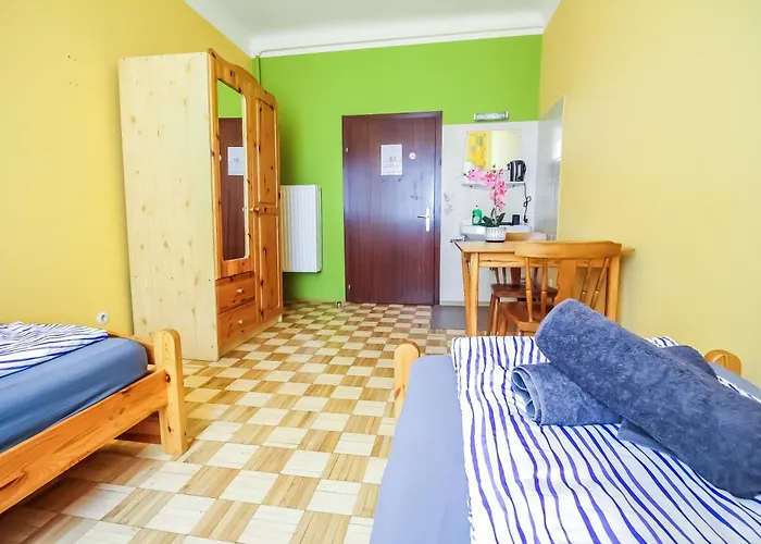 Cozy - U3 Hutteldorferstrasse בית אירוח
