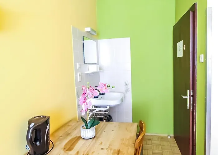 Cozy - U3 Hutteldorferstrasse בית אירוח
