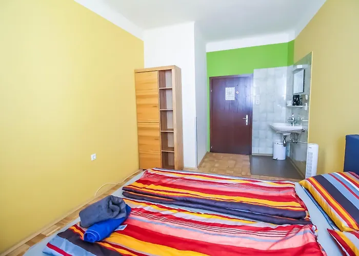 בית אירוח Cozy - U3 Hutteldorferstrasse
