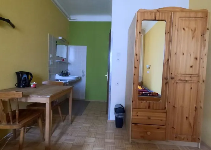Cozy - U3 Hutteldorferstrasse בית אירוח