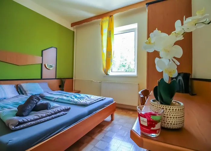 Cozy - U3 Hutteldorferstrasse בית אירוח