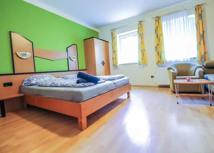 Cozy - U3 Hutteldorferstrasse *